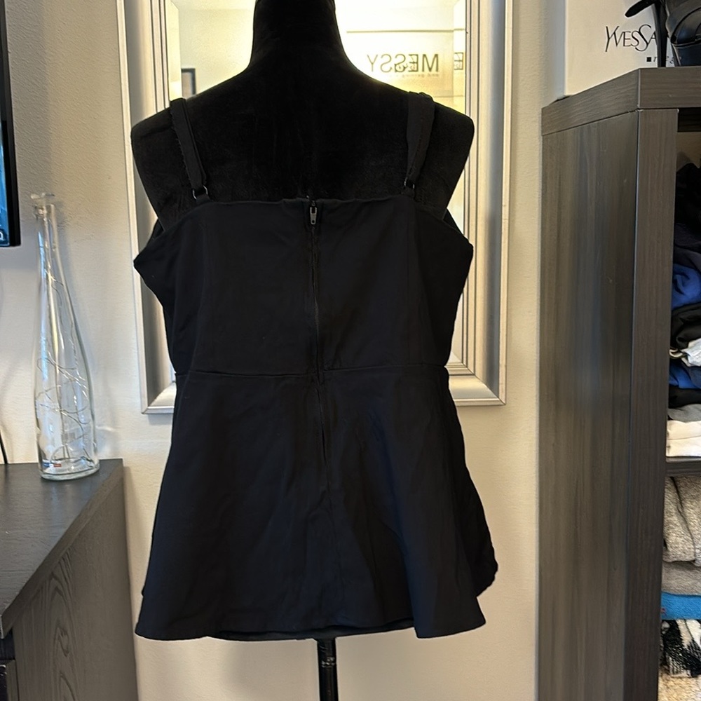 Torrid Top - Picture 6 of 9